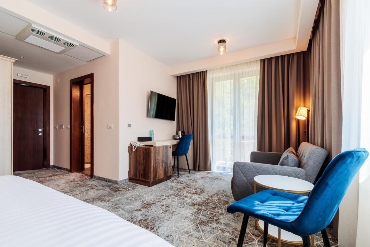 River Hotel & Spa Călimăneşti Exteriér fotografie